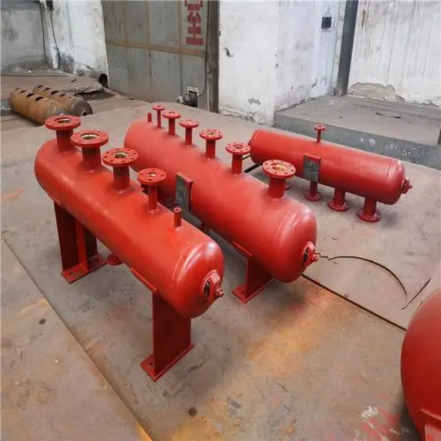 兴业分集水器安装高度